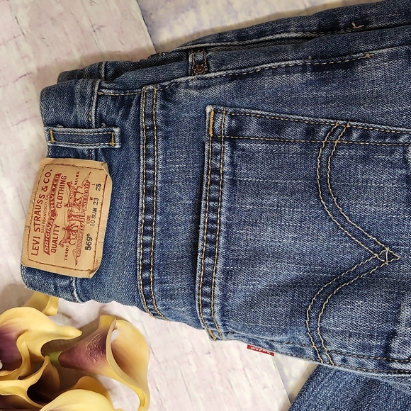 Kid's Levi's 559 Loose Straight Jeans - Picture 2 of 7
